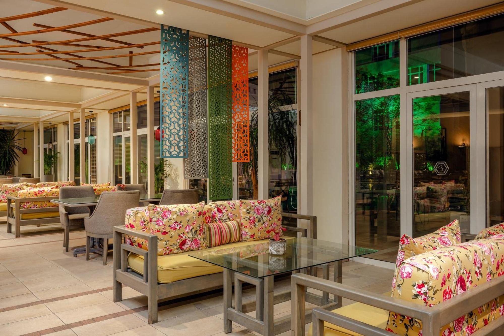 Carlton Al Moaibed Hotel Dammam Exterior photo The lobby