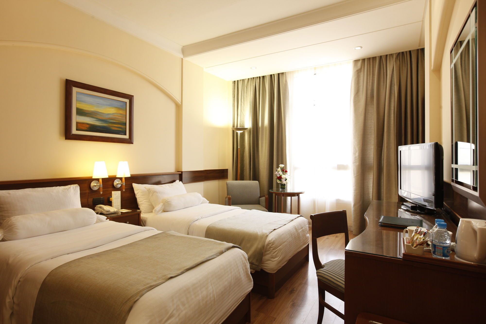 Carlton Al Moaibed Hotel Dammam Exterior photo A room at the hotel